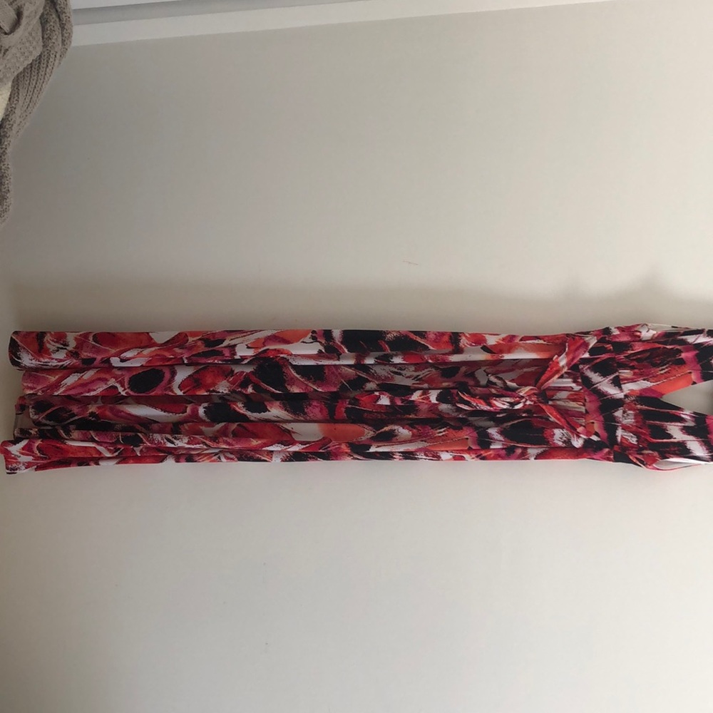 Dress - Picture 3 of 3